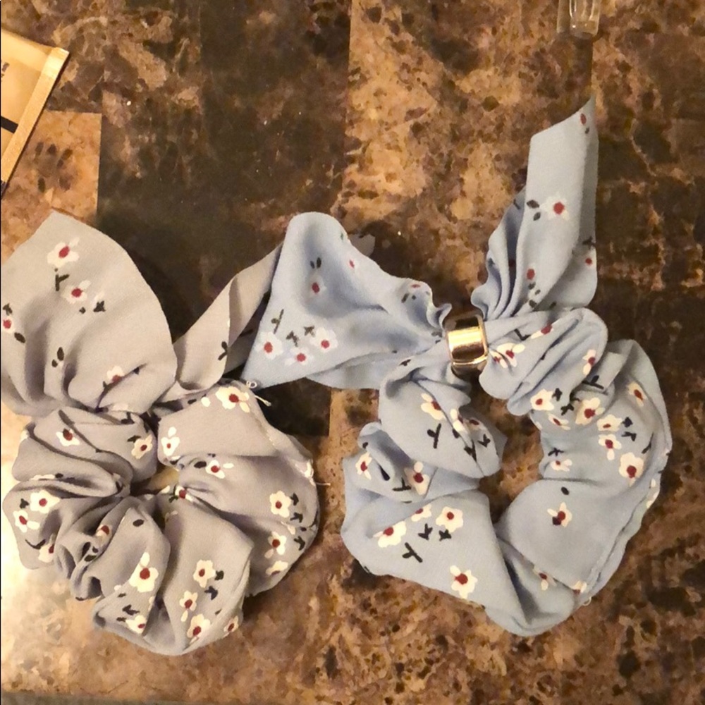 Hair scrunchies